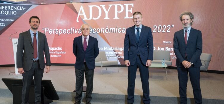 ADYPE analiza con CaixaBank y LABORAL Kutxa las perspectivas económicas para 2022